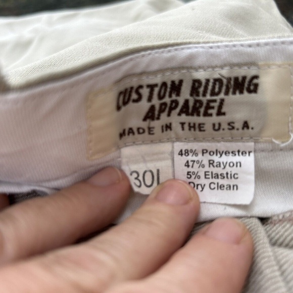 Custom Riding Apparel 30L Riding Breeches Color Tan - Picture 6 of 6